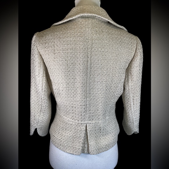 Wool Blend Tweed Cropped Jacket. B31 - Picture 3 of 16